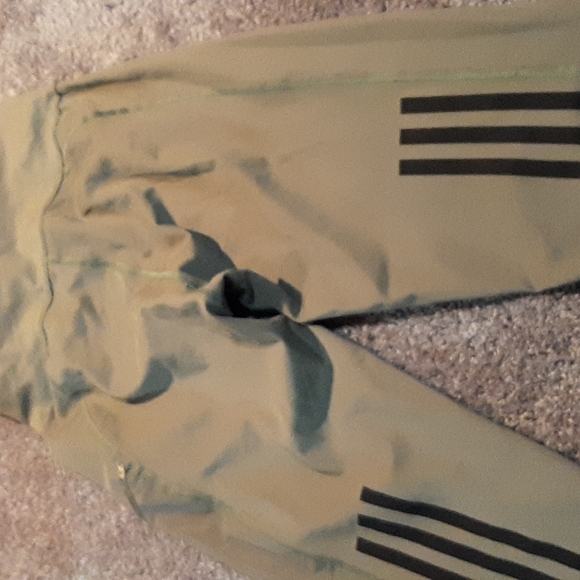 BNWT adidas leggings sm - Picture 8 of 9